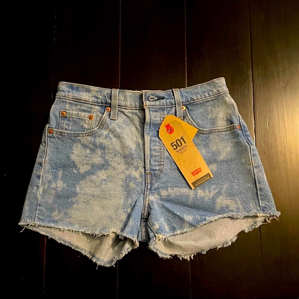 NWT Levi’s 501 Shorts